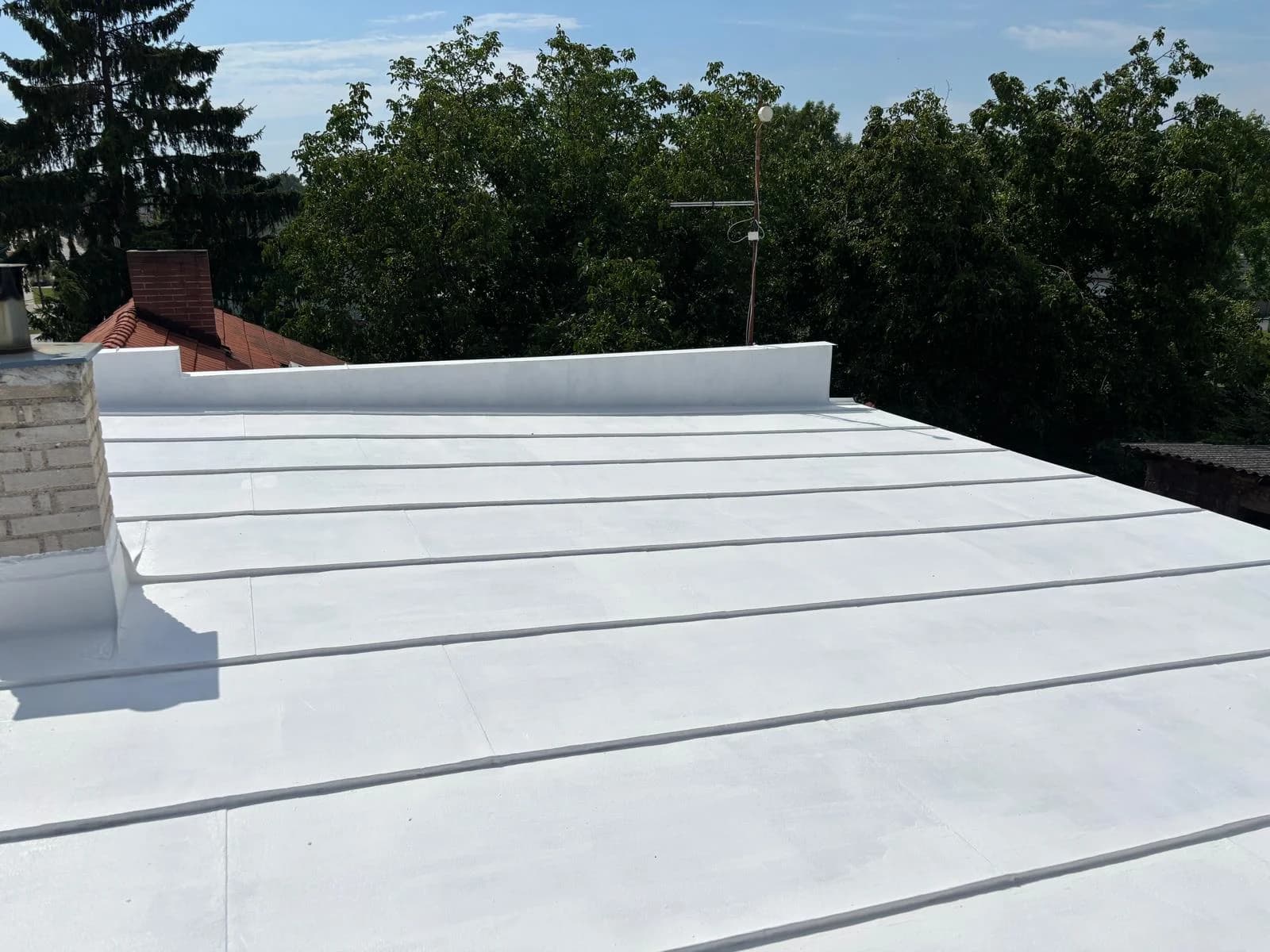 Rodinný dům Přelouč — plechová střecha - Po